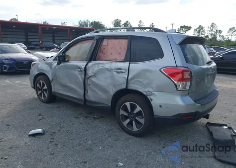 2017 Subaru Forester 2.5I Limited из США, поврежденный, VIN JF2SJAJC8HH468187